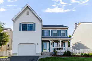 94 Magellan Way, Franklin Park, NJ 08823 - Photo 2