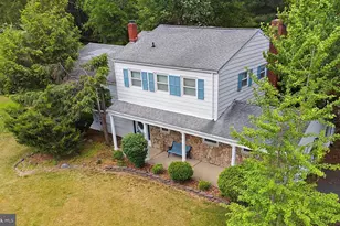 1 Magda Ln, Hillsborough Township, NJ 08844 - Photo 6