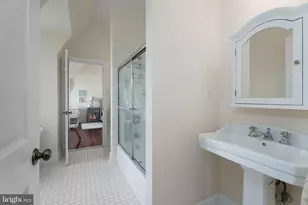 8 Flanders Valley Ct, Montgomery Township, NJ 08558 - Photo 32