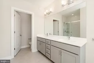 94 Village Dr, Montgomery Township, NJ 08558 - Photo 18