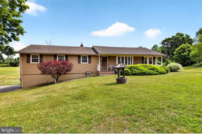 115 Fairview Drive, Hillsborough Township, NJ 08853 - Photo 2