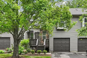 31 Chicopee Dr, Princeton, NJ 08540 - Photo 1