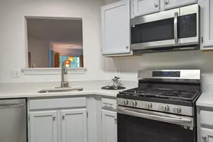 406 Rhoads Dr, Montgomery Township, NJ 08502 - Photo 12