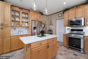 4 Muirhead Ct, Montgomery Township, NJ 08502 - Photo 10