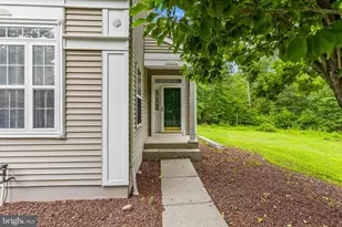 20 Cambridge Ct, Princeton, NJ 08540 - Photo 2