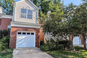 26 Taft Ct, Montgomery Township, NJ 08540 - Photo 1