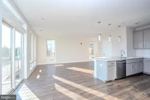 112 Village Dr, Montgomery Township, NJ 08558 - Photo 10