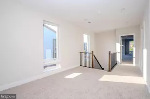 112 Village Dr, Montgomery Township, NJ 08558 - Photo 14
