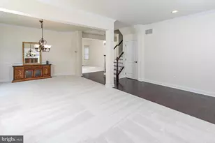61 Bedford Dr, Montgomery Township, NJ 08558 - Photo 6