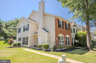 60 Balboa Ln, Franklin Township, NJ 08823 - Photo 2
