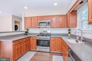 60 Balboa Ln, Franklin Township, NJ 08823 - Photo 18