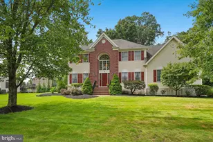17 Burniston Ct, Hillsborough Township, NJ 08844 - Photo 2