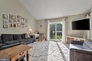 40 Roxbury Ct, Princeton, NJ 08540 - Photo 4