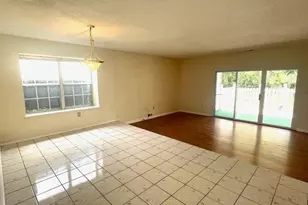 45 Townsend Ct, Franklin Park, NJ 08823 - Photo 8
