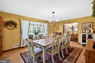 115 Fairview Dr, Branchburg, NJ 08853 - Photo 8
