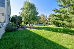 10 Spyglass Rd, Montgomery Township, NJ 08558 - Photo 36