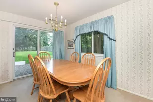 21 Heinrich Rd, Franklin Township, NJ 08873 - Photo 6
