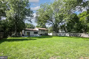 21 Heinrich Rd, Franklin Township, NJ 08873 - Photo 4