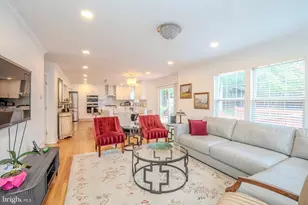6 Fountain Dr, Franklin Township, NJ 08873 - Photo 10