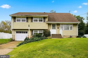 10 Carol Ct, Franklin Township, NJ 08873 - Photo 1