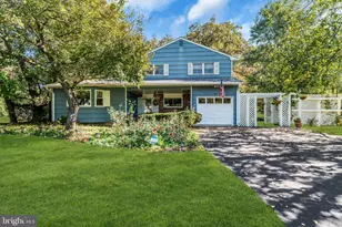 4 Denise Ct, Franklin Township, NJ 08873 - Photo 1