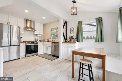 376 Hollywood Avenue, Hillside, NJ 07205 - Photo 16