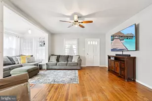 376 Hollywood Ave, Hillside, NJ 07205 - Photo 8