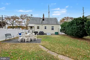 144 N Michigan Ave, Kenilworth, NJ 07033 - Photo 22