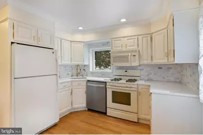 775 W Inman Avenue, Rahway, NJ 07065 - Photo 6