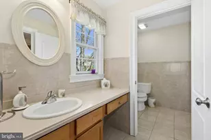 1 Hartman Ct, Clark, NJ 07066 - Photo 42