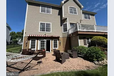 1 Hartman Court, Clark, NJ 07066 - Photo 2