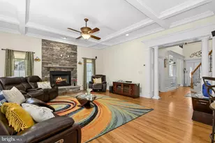 1 Hartman Ct, Clark, NJ 07066 - Photo 12