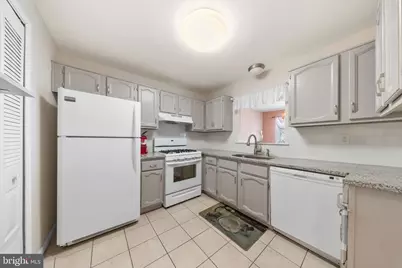 1190 W St Georges Avenue #C43, Linden, NJ 07036 - Photo 14