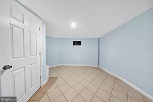 421-423 Magie Ave, Elizabeth, NJ 07208 - Photo 24