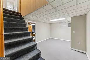 895 Apgar Terrace, Rahway, NJ 07065 - Photo 18