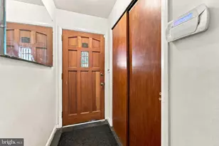 305 McLean Pl, Hillside, NJ 07205 - Photo 4