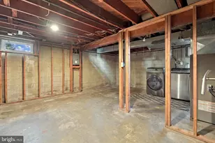 305 McLean Pl, Hillside, NJ 07205 - Photo 22