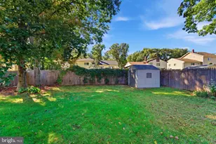 305 McLean Pl, Hillside, NJ 07205 - Photo 26