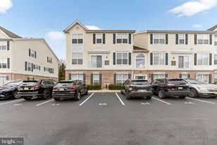 344 Shannon Ct, Phillipsburg, NJ 08865 - Photo 1