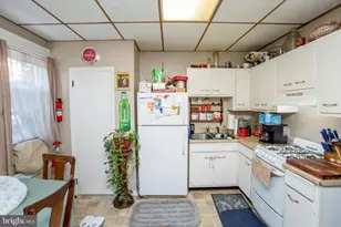 941 Lee Ave, Phillipsburg, NJ 08865 - Photo 4