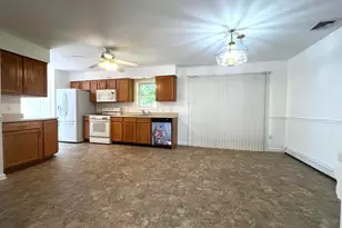 23 Elm St, Oxford Township, NJ 07863 - Photo 4