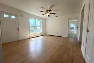 23 Elm St, Oxford Township, NJ 07863 - Photo 2