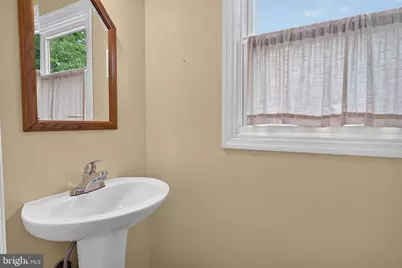 309 Stelko Avenue, Phillipsburg, NJ 08865 - Photo 12