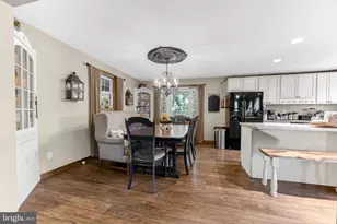 2952 Hutchinson River Rd, Phillipsburg, NJ 08865 - Photo 10