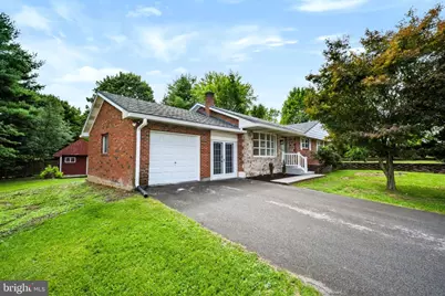 644 Pursel Street, Phillipsburg, NJ 08865 - Photo 2