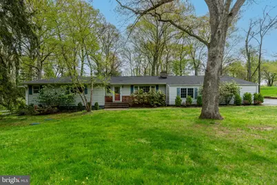 19 Floral Road, Flemington, NJ 08822 - Photo 1