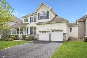 10 Jockey Ln, Flemington, NJ 08822 - Photo 1