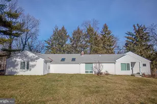 92 Overbrook Dr, Princeton, NJ 08540 - Photo 1