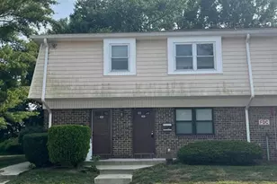 615 Silver Ct, Hamilton Township, NJ 08690 - Photo 1