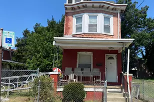 27 Kelsey, Trenton, NJ 08611 - Photo 1